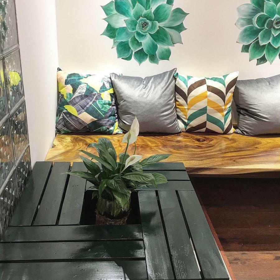 Banana Flower Homestay Дананг Экстерьер фото